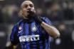 Inter, Maicon si riduce l`ingaggio pur di andare al Real Madrid
