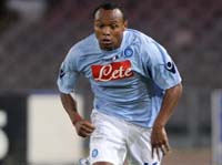 Calciomercato Napoli, rinnova Zuniga