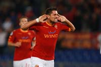 Calciomercato Roma, Borriello via il 31 agosto?